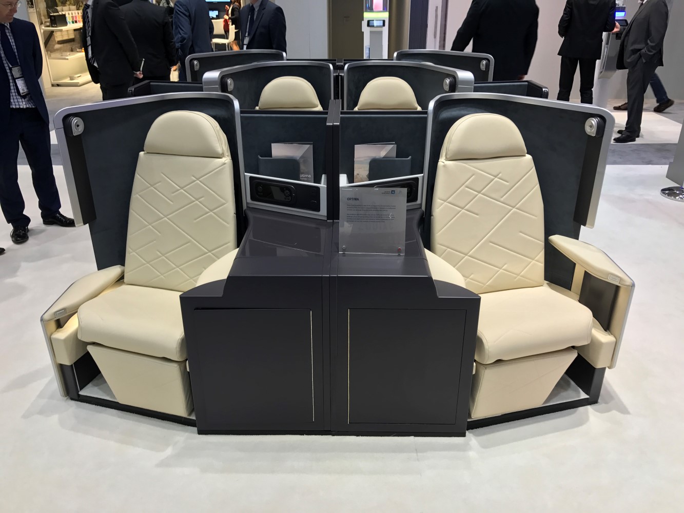 Zodiac Aerospace Optima Business Class Seat
